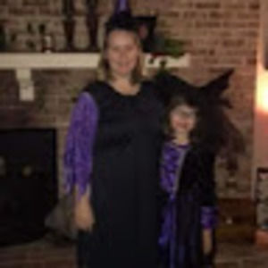 Meet your Posher, Hollie